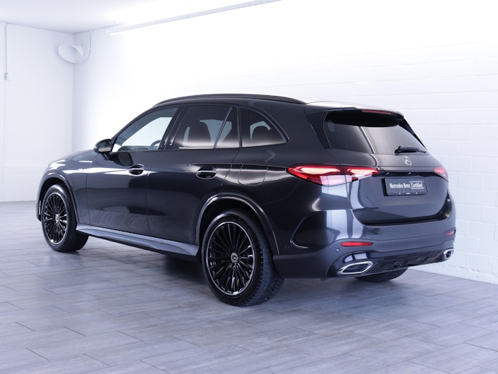 Vehicle image MERCEDES-BENZ GLC 400