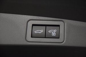 Vehicle image TOYOTA Corolla Touring Sports 1.8 HSD Trend