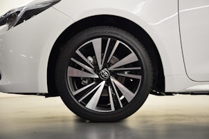 Vehicle image TOYOTA Corolla Touring Sports 1.8 HSD Trend