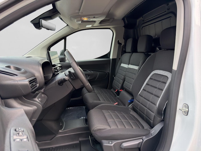 Vehicle image CITROEN BERLINGO