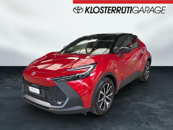 First vehicle image