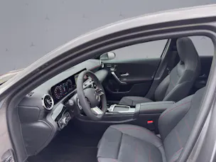 Mercedes-Benz A 250 e