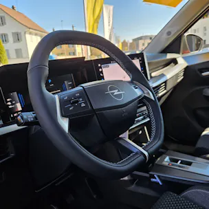 Opel Frontera-e GS