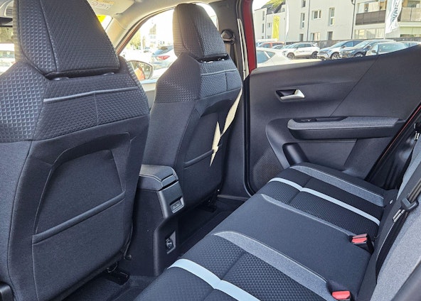 Vehicle image 5 Vehicle image 5