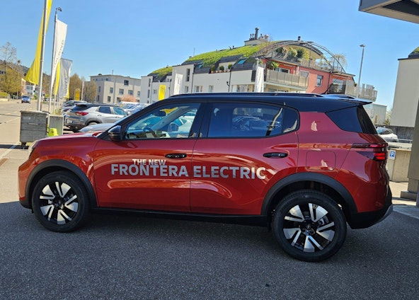 Vehicle image 2 Vehicle image 2