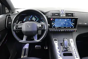DS Automobiles 7 Crossback 1.6 E-Tense Louvre 4x4 / ab 1.99% Leasing bei Abschluss einer Protect Autoversicherung