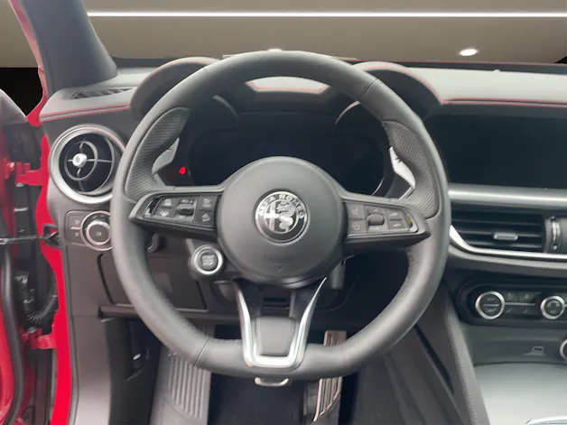 Alfa Romeo Stelvio 2.0 Tributo Italian