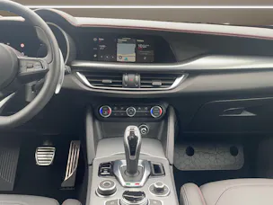 Alfa Romeo Stelvio 2.0 Tributo Italian