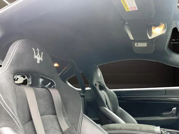 Maserati GRANTURISMO MC Stradale 4.7 V8