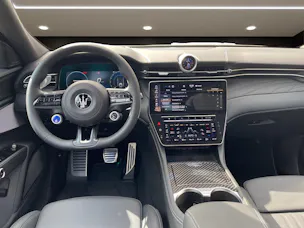 Maserati Grecale 2.0 Hybrid Modena