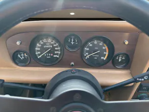 Fiat 124 Spider Pinifarina Europa 2