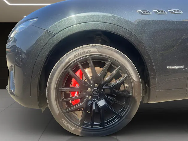 Maserati LEVANTE 3.0 V6 GranSport