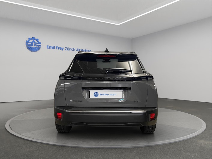 Vehicle image PEUGEOT 2008