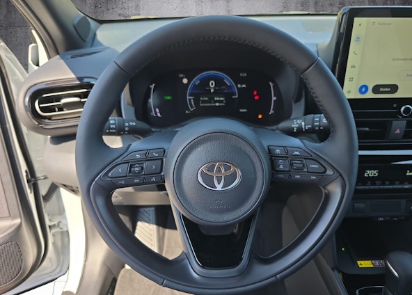 Vehicle image 5 Vehicle image 5