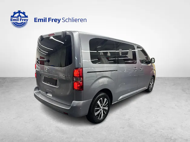 Toyota PROACE Verso L1 2.2 D Trend