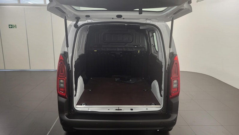 Vehicle image TOYOTA PROACE CITY