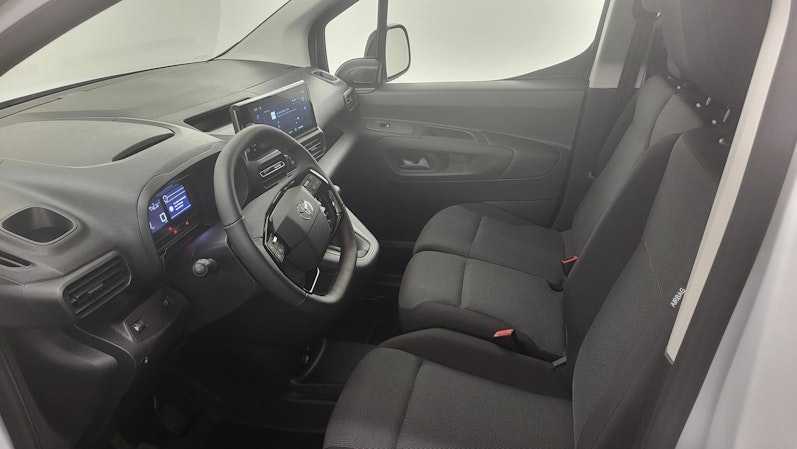 Vehicle image TOYOTA PROACE CITY