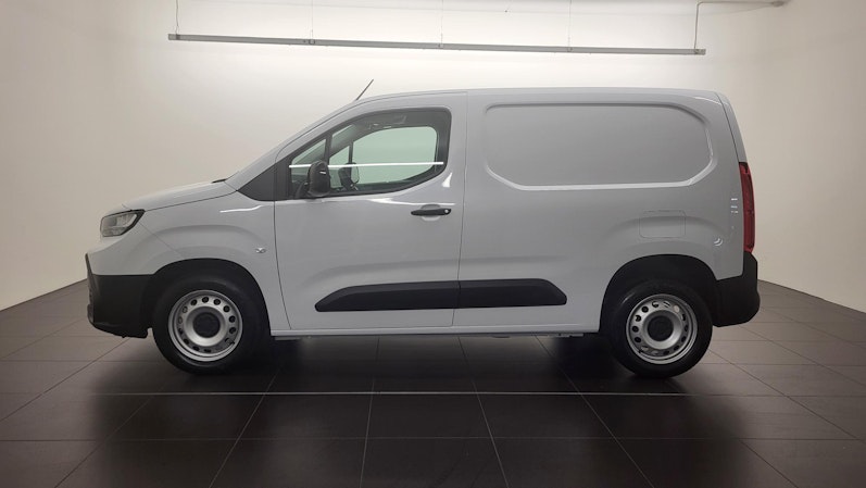 Vehicle image TOYOTA PROACE CITY