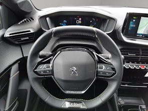 Vehicle image PEUGEOT 208 e-Active