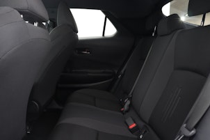 Vehicle image TOYOTA C-HR 2.0 PHEV Swiss Edition