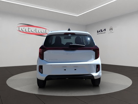 Vehicle image 5 Vehicle image 5