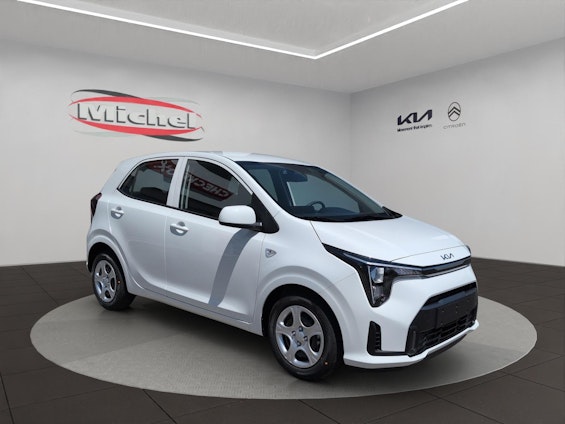 First vehicle image First vehicle image