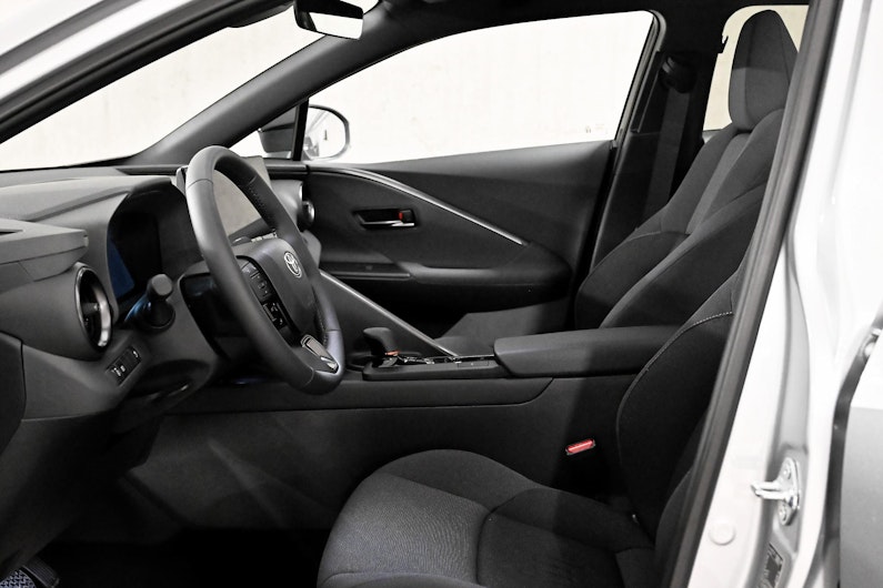 Vehicle image TOYOTA C-HR