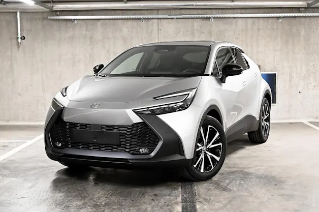 Toyota C-HR 2.0 HEV Trend 4x4