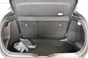 Vehicle image TOYOTA C-HR 2.0 HEV Trend 4x4