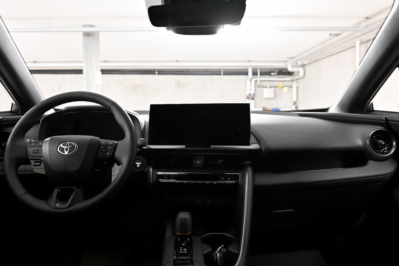 Vehicle image TOYOTA C-HR