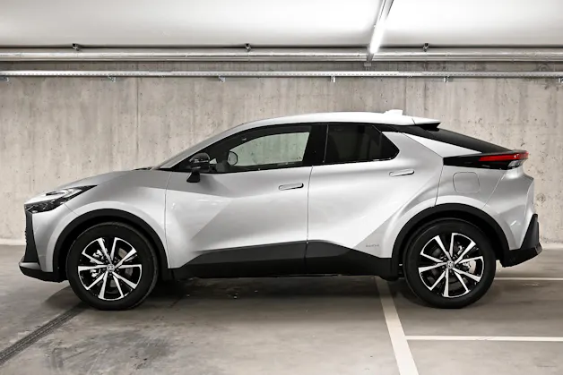Toyota C-HR 2.0 HEV Trend 4x4