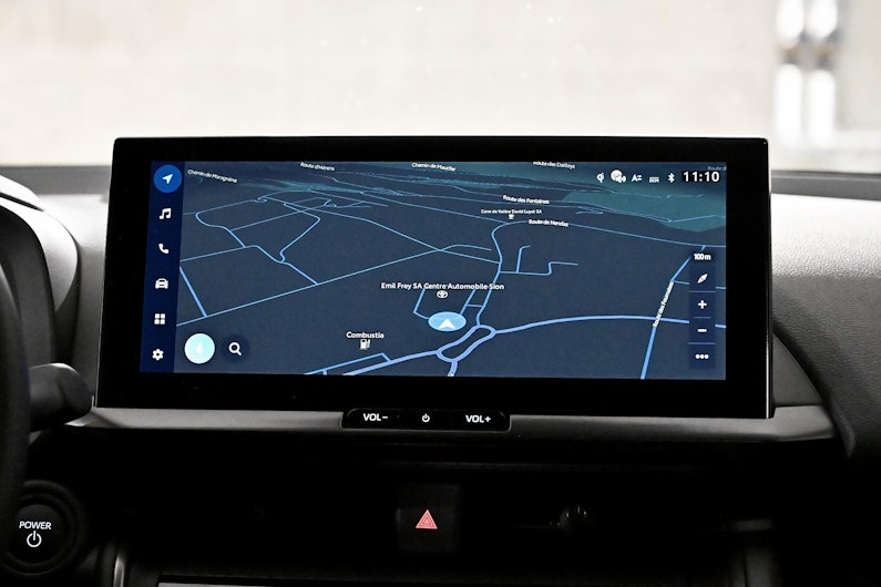 Vehicle image TOYOTA C-HR