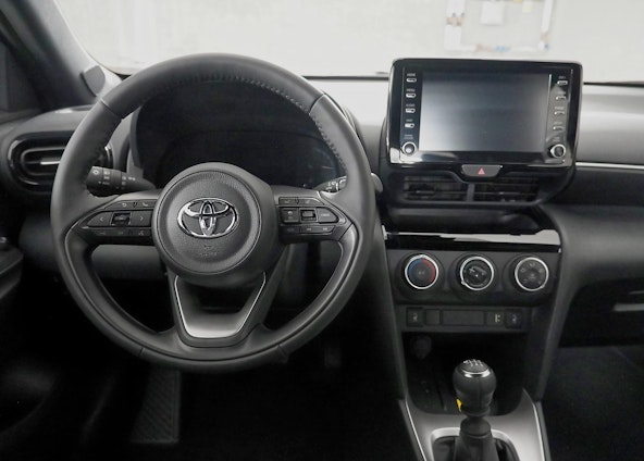 Vehicle image 4 Vehicle image 4