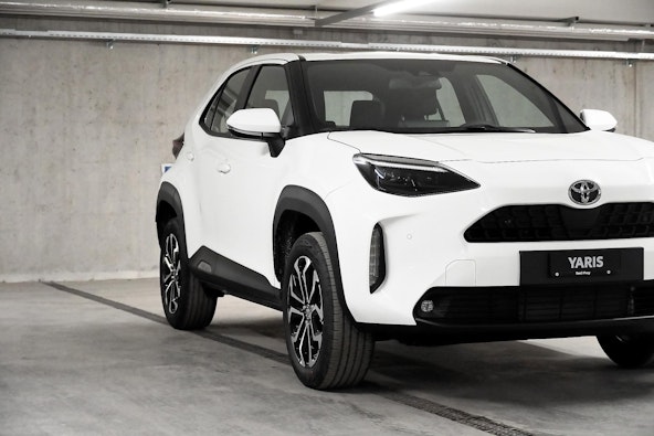 Vehicle image 9 Vehicle image 9