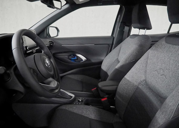 Vehicle image 2 Vehicle image 2