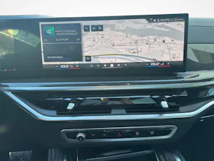 BMW X6 M60i