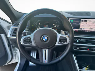 BMW X6 M60i