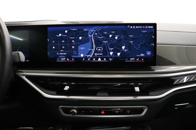 Vehicle image BMW X6