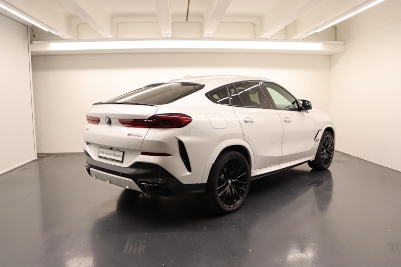 Vehicle image BMW X6