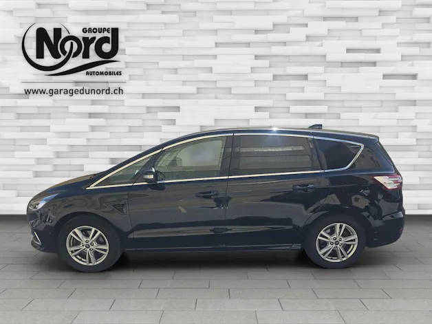 Ford S-Max 2.5 Hybrid Titanium