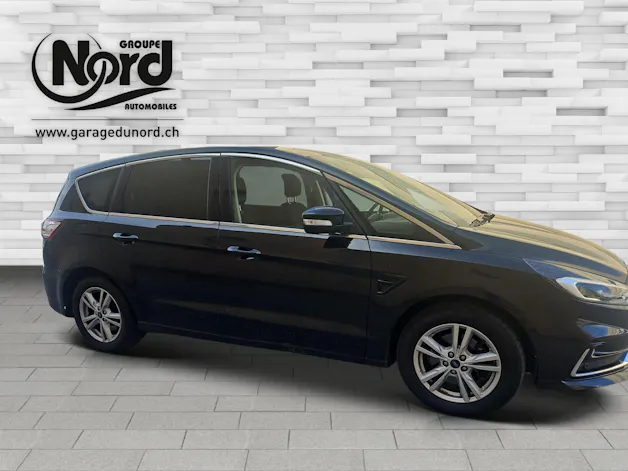 Ford S-Max 2.5 Hybrid Titanium