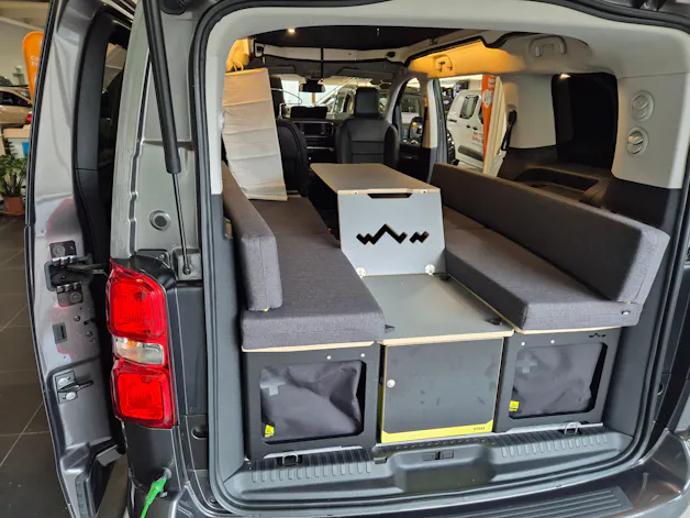 Citroën Spacetourer M 2.0 BlueHDi 180 Camper Business Lounge S/S