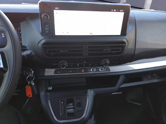 image du véhicule 7 image du véhicule 7