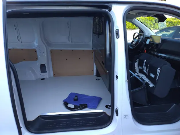 Opel Vivaro Cargo 3.1 t M 2.0 D 144 PS S/S