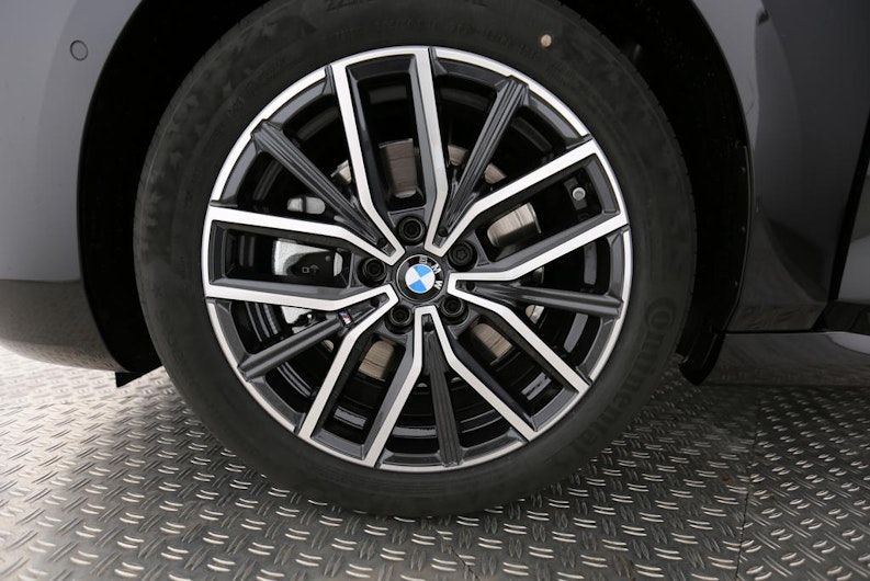 Vehicle image BMW 2 SERIES