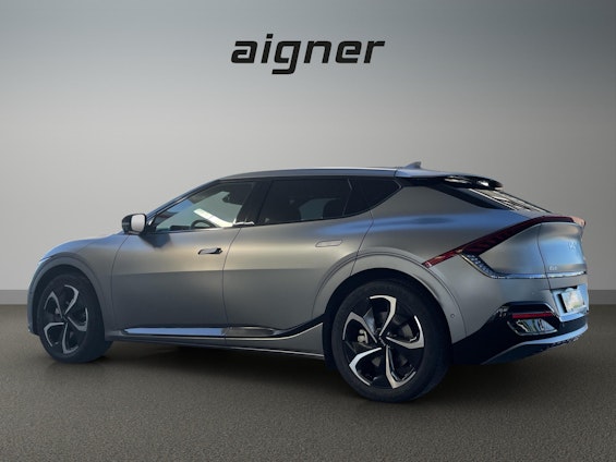 Vehicle image 3 Vehicle image 3