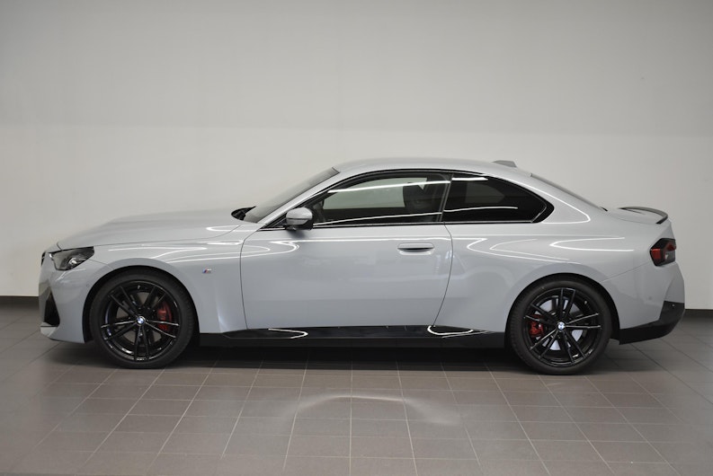 Vehicle image BMW 2 SERIES