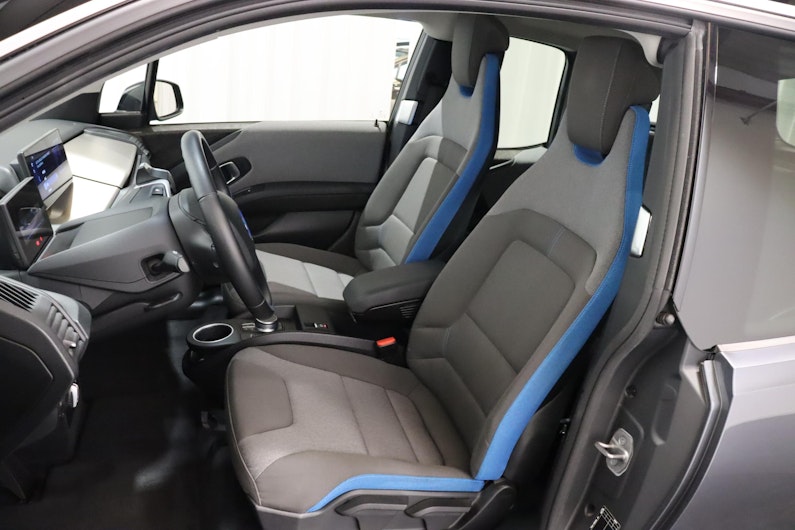 Vehicle image BMW i3