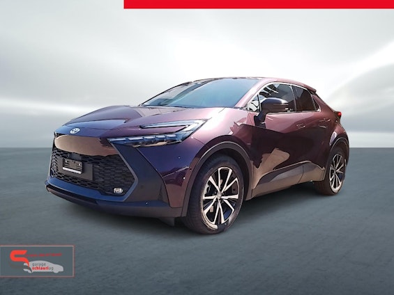 First vehicle image