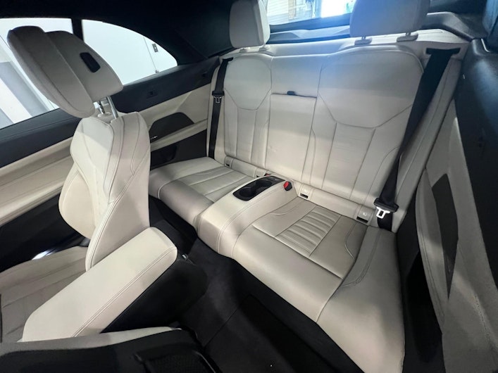 Vehicle image BMW 4 SERIES